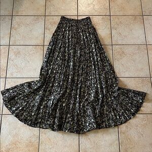 Vintage Desert West Sheri Holt USA Brown Green & Black Western Tiered Maxi Skirt